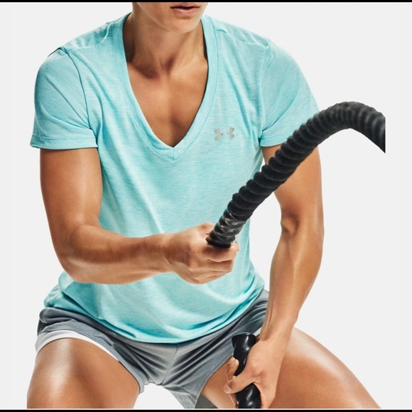 Under Armour Women's UA Tech™ Twist V-Neck X-small - Picture 2 of 5